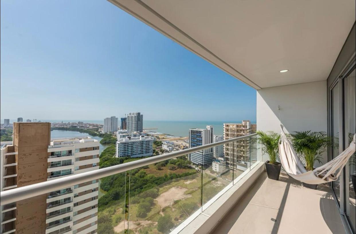 Apartamento Espectacular Apartamento Piso Alto Con Excelente Vista Al Mar Y A La Ciudad Amurallada Cartagena